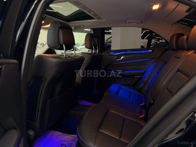 Mercedes E 400 4MATIC-9