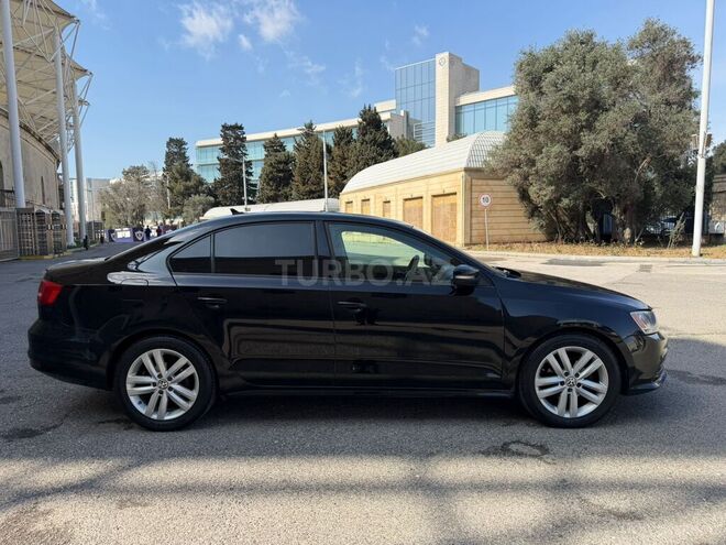 Volkswagen Jetta-3