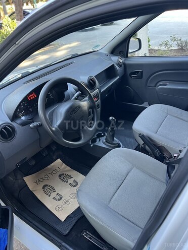 Dacia Logan-6