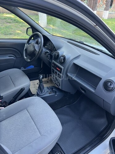 Dacia Logan-7