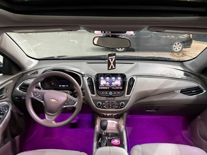 Chevrolet Malibu-6