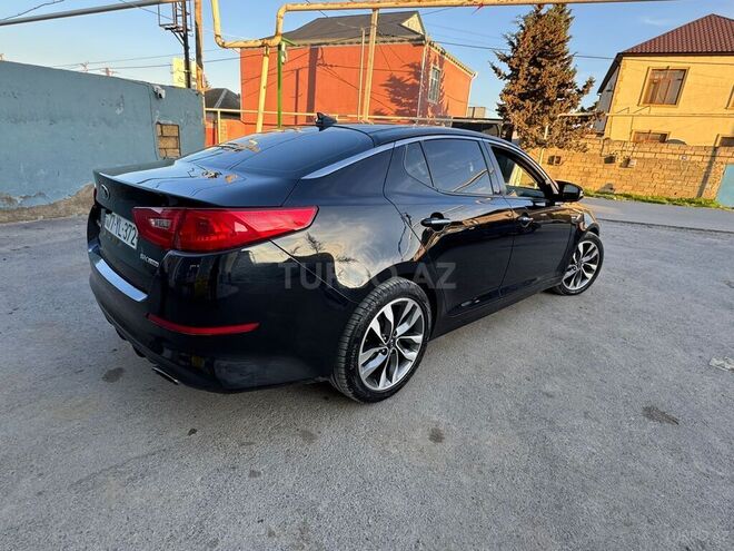 Kia Optima-4