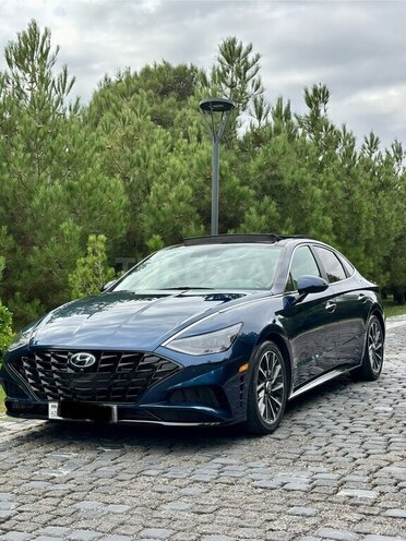 Hyundai Sonata-1