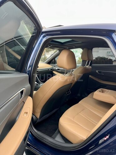 Hyundai Sonata-13