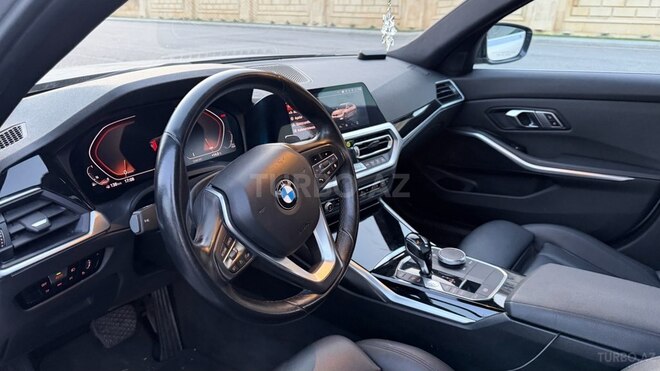 BMW 330-9
