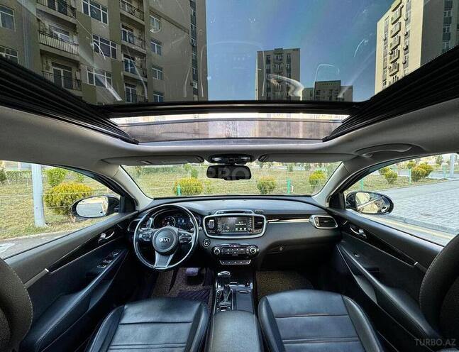 Kia Sorento-9