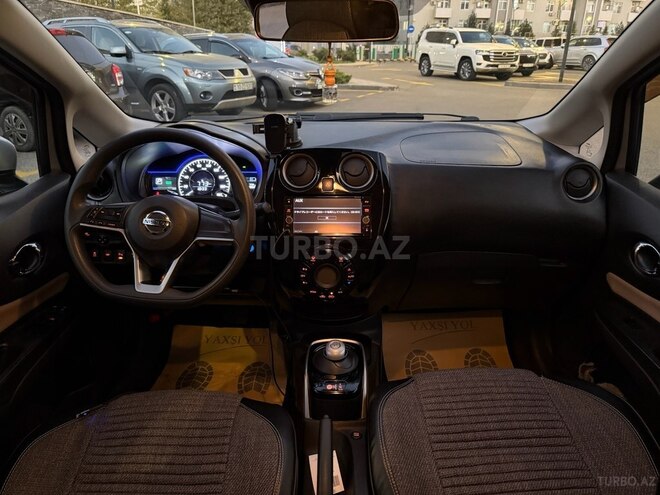 Nissan Note-10