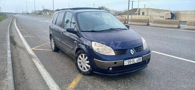 Renault Megane Scenic-2