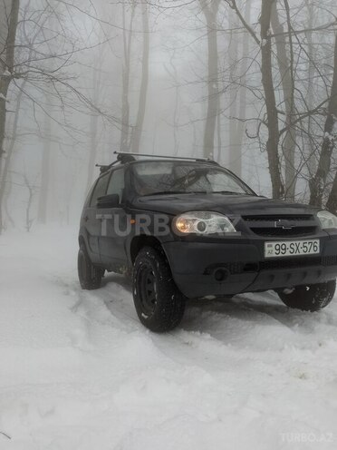 Chevrolet Niva-5