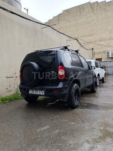 Chevrolet Niva-6