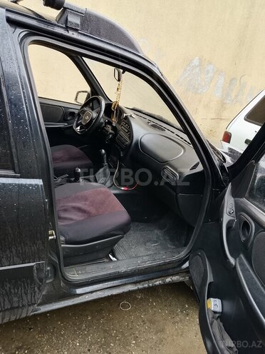 Chevrolet Niva-9