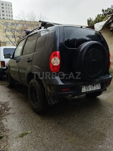 Chevrolet Niva-7
