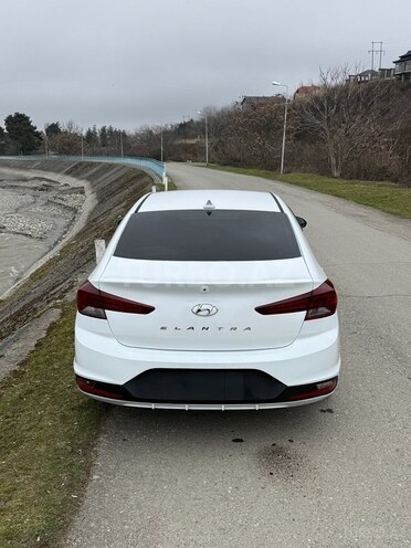 Hyundai Elantra 2019, 198,000 km - 2.0 l - Bakı