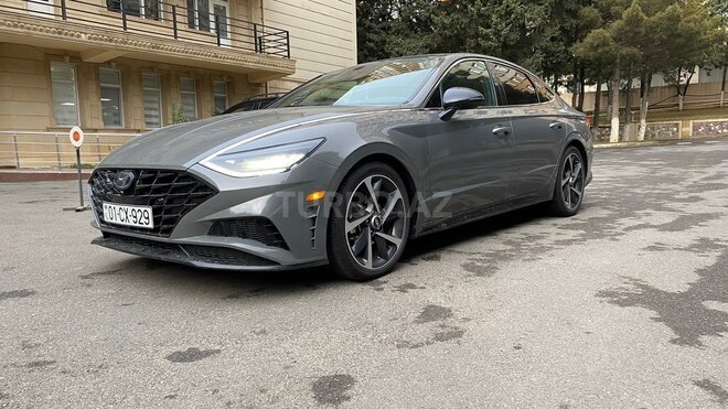 Hyundai Sonata-2
