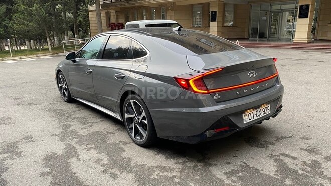 Hyundai Sonata-3