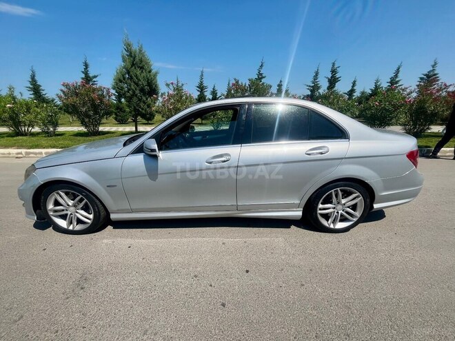 Mercedes C 250 2011, 306,000 km - 1.8 l - Sumqayıt