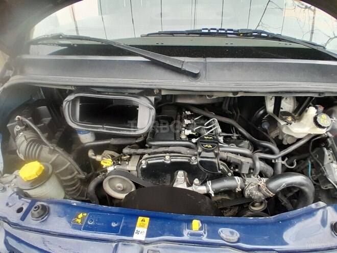 Ford Transit-12