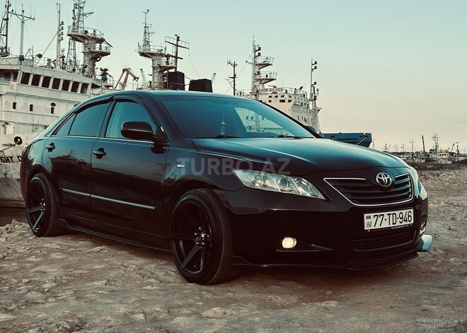 Toyota Camry-7