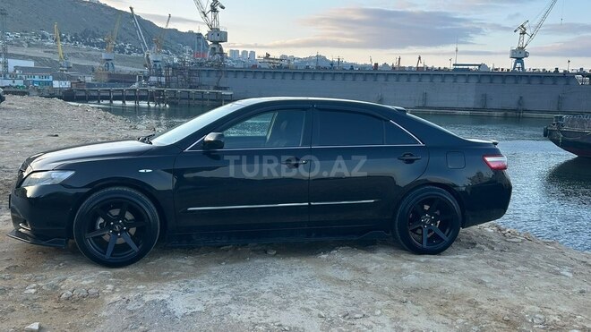 Toyota Camry-8