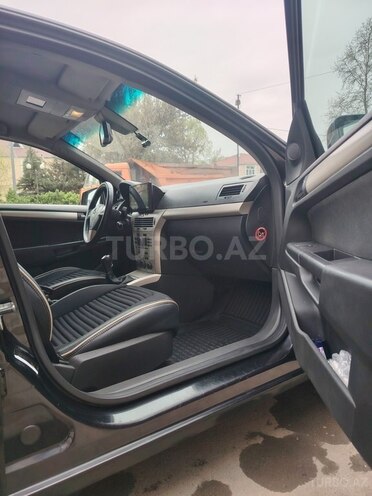 Opel Astra-16