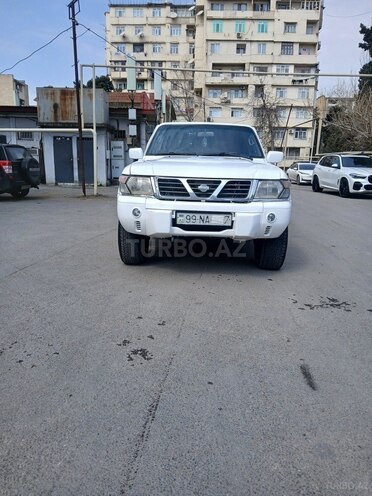 Nissan Patrol-1
