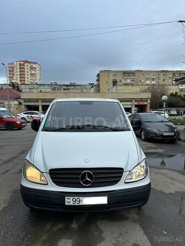 Mercedes Vito-1