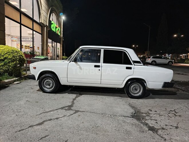 LADA (VAZ) 2107-9