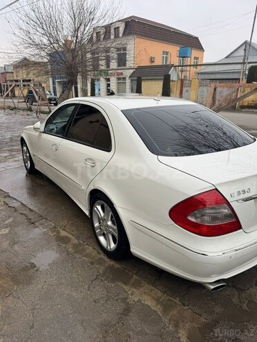 Mercedes E 280-4