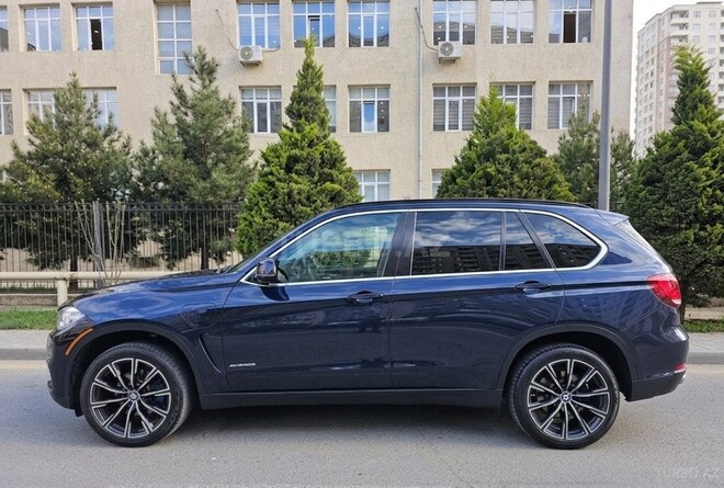 BMW X5-7