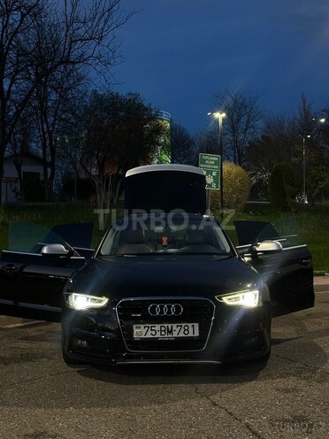 Audi A5-9