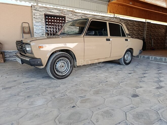 LADA (VAZ) 2107-3