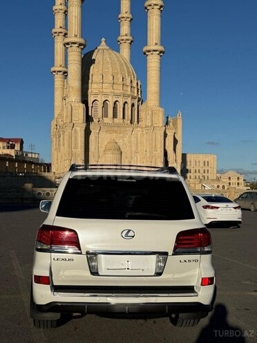 Lexus LX 570-6