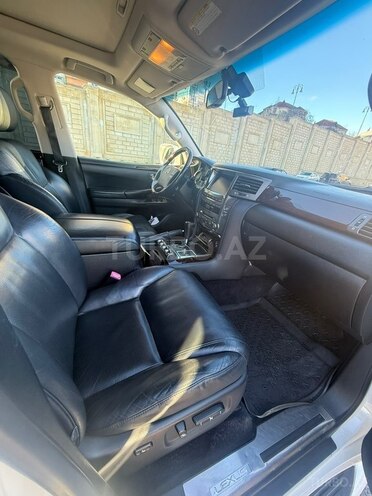 Lexus LX 570-7