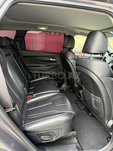 Hyundai Santa Fe-3