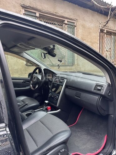 Mercedes B 180-8