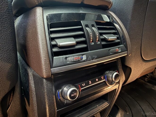 BMW X5 2018, 70,200 km - 3.0 l - Bakı