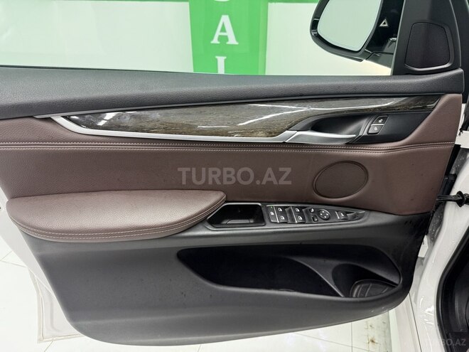 BMW X5 2018, 70,200 km - 3.0 l - Bakı