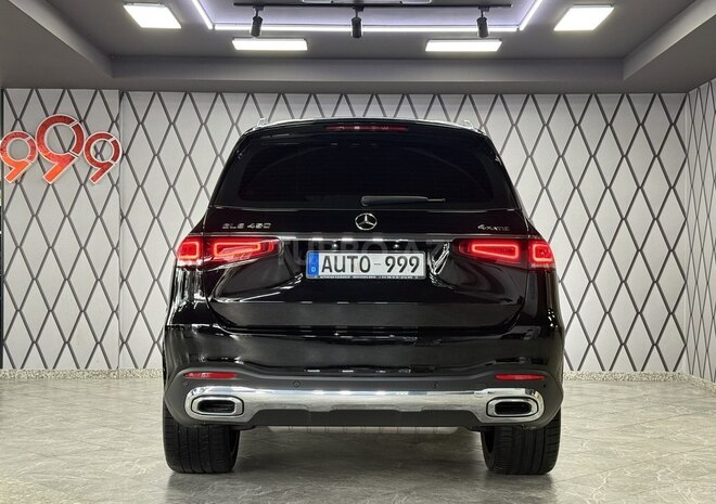 Mercedes GLS 450 4MATIC-7
