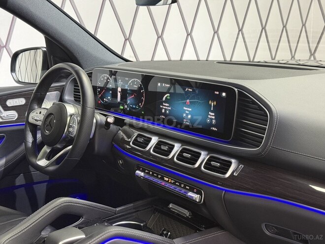 Mercedes GLS 450 4MATIC-8