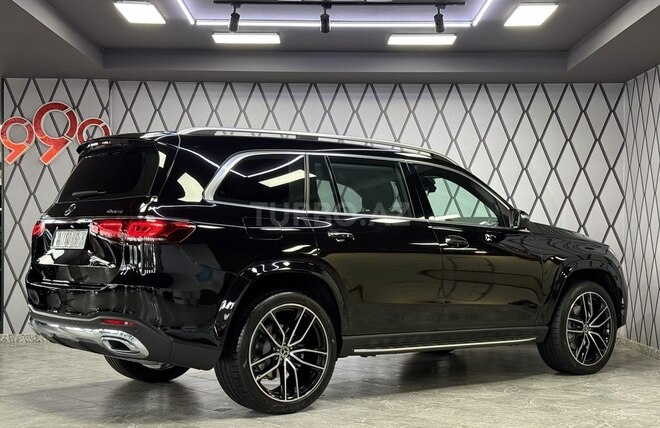 Mercedes GLS 450 4MATIC-4