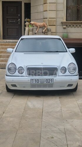 Mercedes E 430 1998, 300,001 km - 4.3 l - Xırdalan
