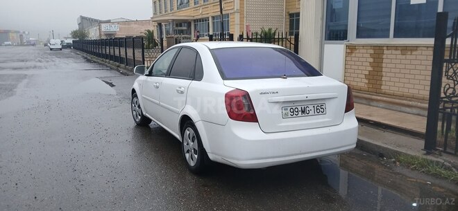 Daewoo Gentra-8