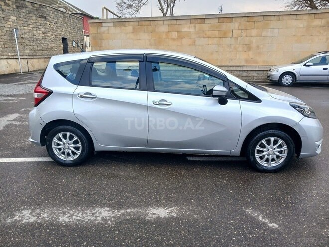 Nissan Note-6