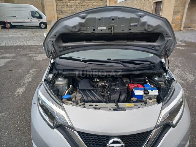 Nissan Note-4