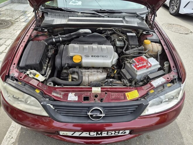 Opel Vectra-4