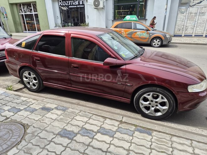 Opel Vectra-13