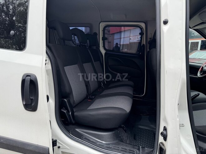 Fiat Doblo-5