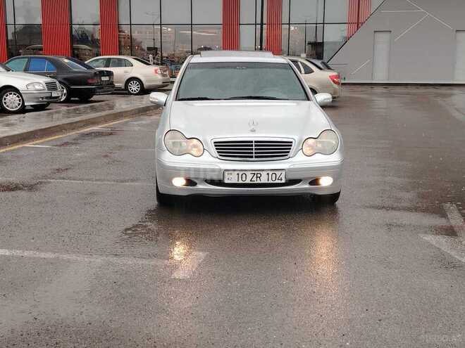 Mercedes C 240-1
