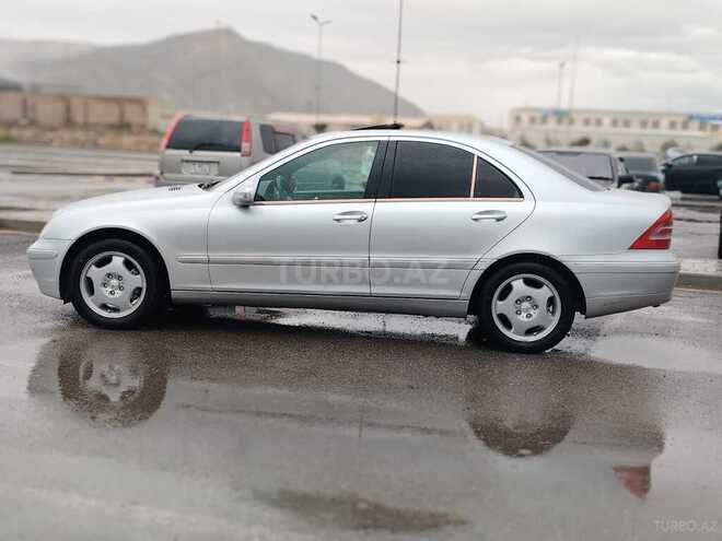 Mercedes C 240-4