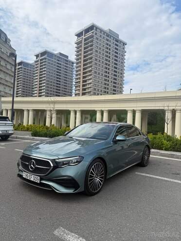 Mercedes E 350 e -3